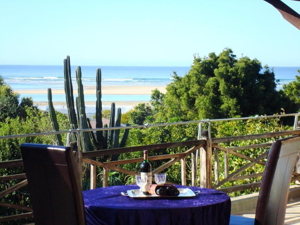 A Whale Of A View Bed & Breakfast Plettenberg Bay Exterior foto